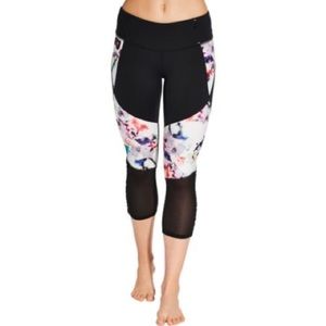 Calia by Carrie Underwood Capri